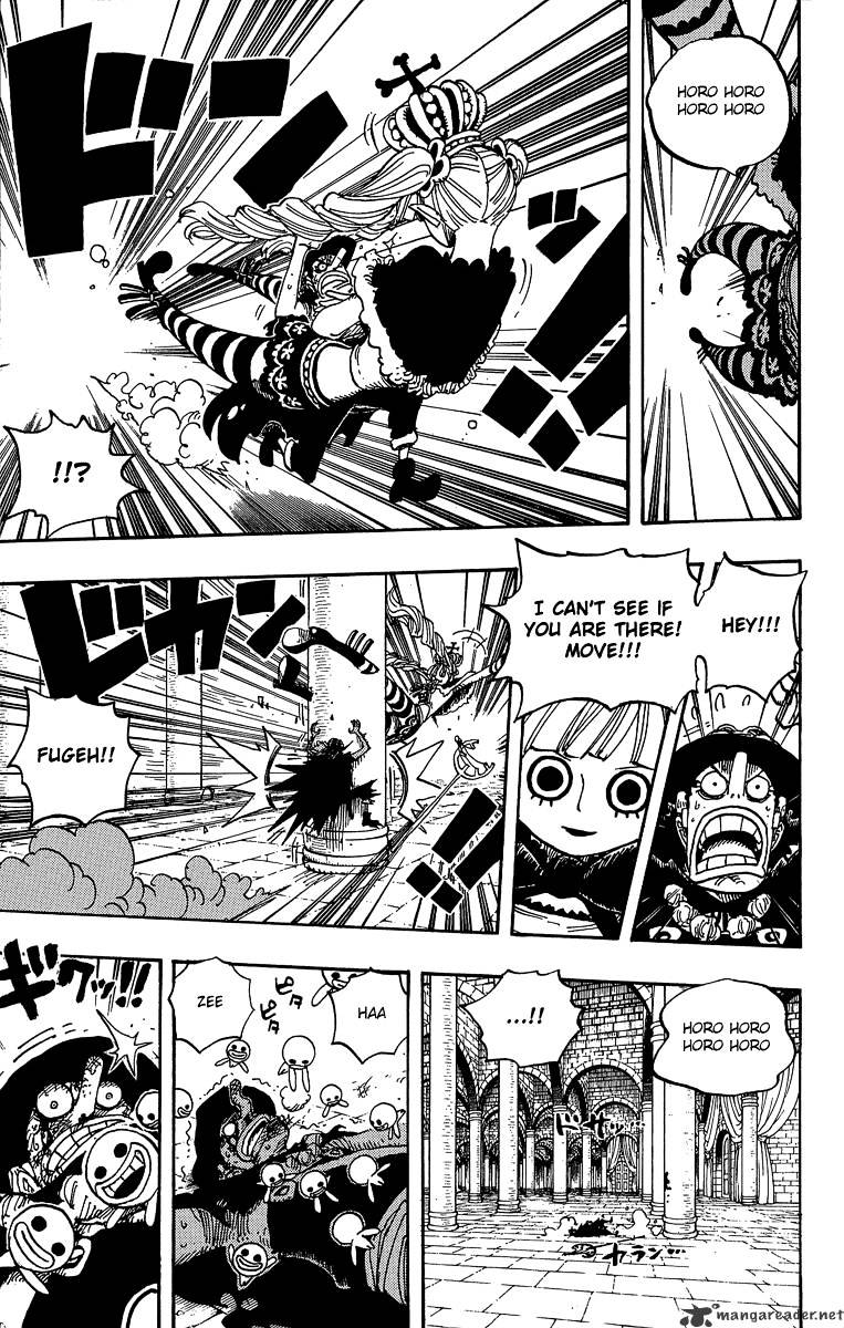 One Piece, Chapter 465 - Pirate Usopp Vs. Mystrious Perona image 13
